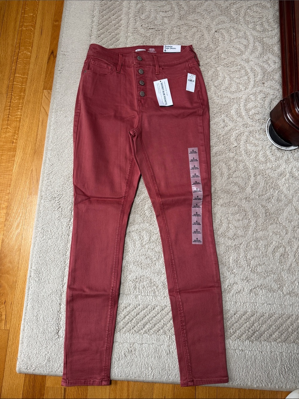 Old Navy High-Rise Button-Fly Skinny Jeans in Brick Red